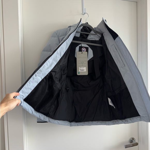 NWT canada goose chelsea parka - Picture 5 of 8